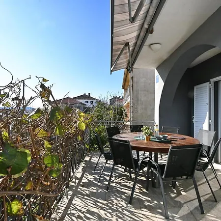 Villa House Vukman *