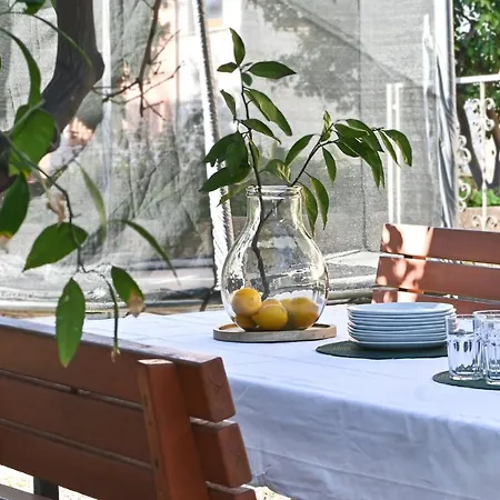 House Vukman Вилла *